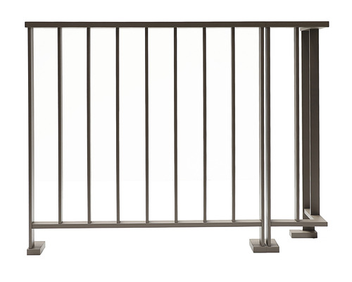 Garde-corps métallique avec barreaux verticaux