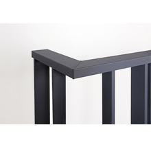 Gros plan d''une balustrade en aluminium