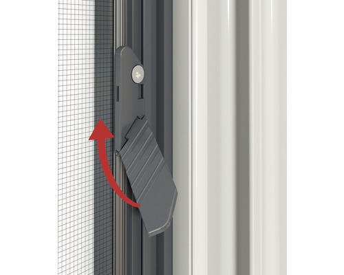 Detailansicht eines Insektenschutzfensters mit Drehriegel in geöffneter Position