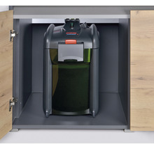 Filtre externe pour aquarium dans le meuble bas