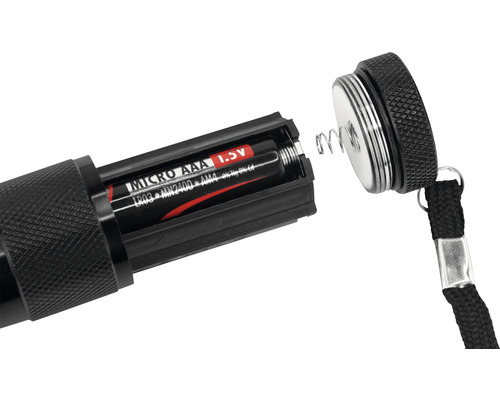 Lampe de poche ouverte avec pile micro insérée