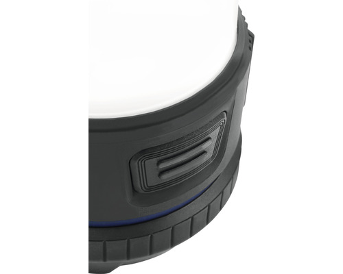 Gros plan d''une lampe de camping avec interrupteur