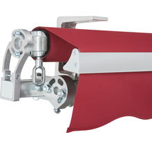 Detailansicht einer Markise mit Aluminiumkomponenten und Stoff