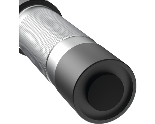 Gros plan d''une lampe de poche