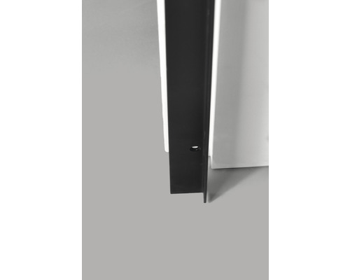 Profilé de porte en métal