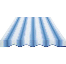 Markise mit blau-weissen Streifen