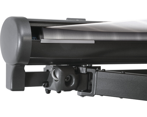 Detailansicht einer Markise mit Gelenkarm