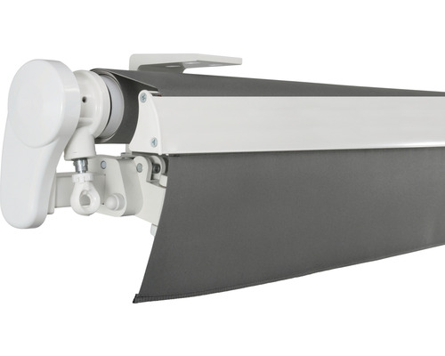 Vue détaillée d''un store banne à bras articulés avec manivelle