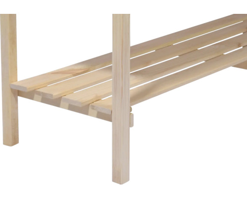 Vue détaillée d''une étagère en bois avec des fonds à lattes
