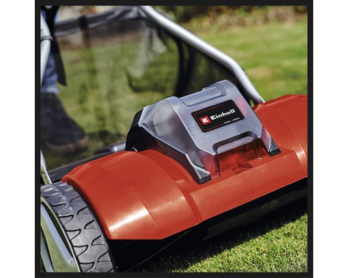 Einhell Akku-Rasenmäher mit Einhell Logo auf dem Akkufach