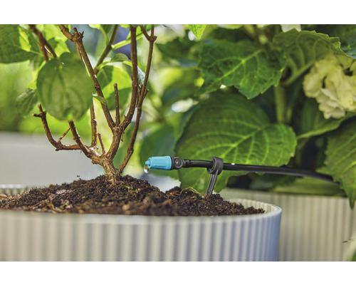 Système d''irrigation goutte à goutte pour plantes en pot