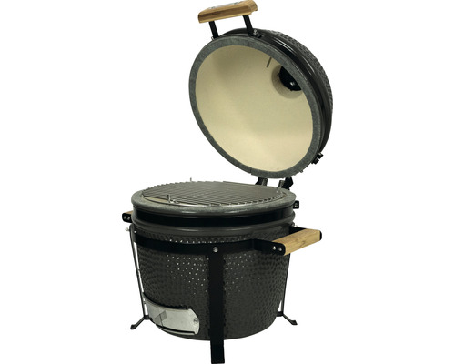 Keramikgrill mit geöffnetem Deckel und Grillrost