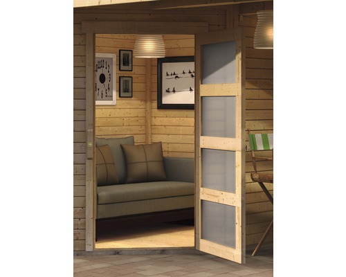 Tonnelle de jardin en bois clair avec canapé, décoration et porte partiellement ouverte