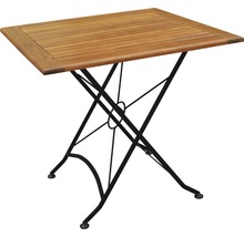 Quadratischer Gartentisch aus Holz mit Metallgestell
