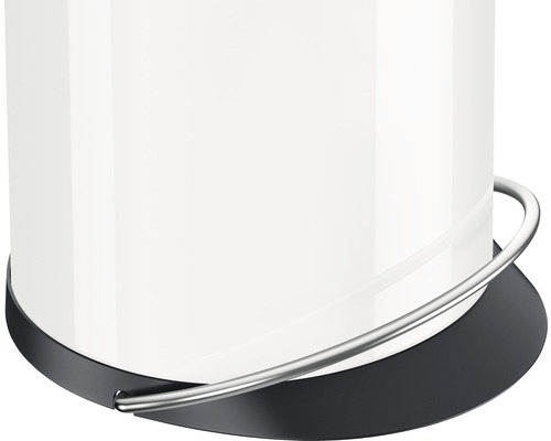 Vue détaillée de la poubelle à pédale avec pédale