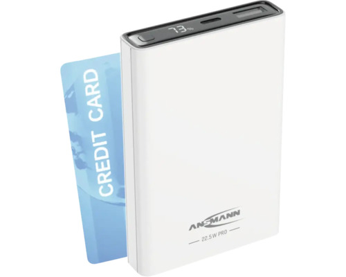 Weisse Ansmann Powerbank mit Kreditkarte im Hintergrund