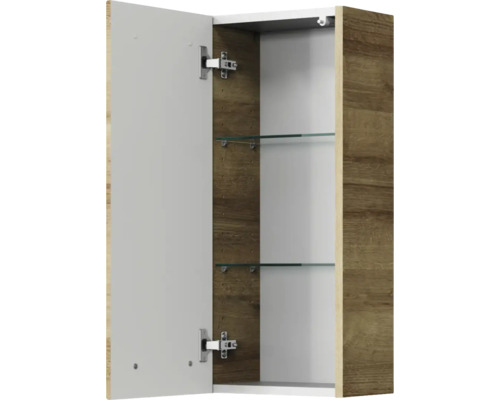 Geöffneter Spiegelschrank mit Glasablagen und Holzdekor