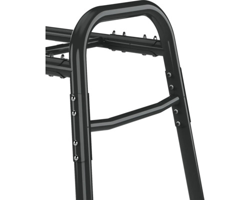 Detailansicht eines Metallgestells, verschraubt