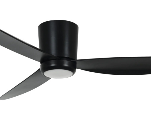 Schwarzer Deckenventilator mit drei Flügeln und integrierter Beleuchtung