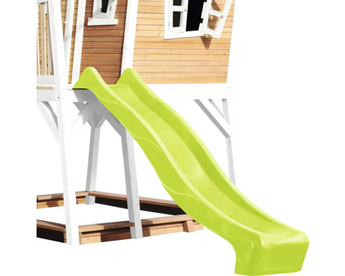 Tour de jeu avec toboggan en plastique