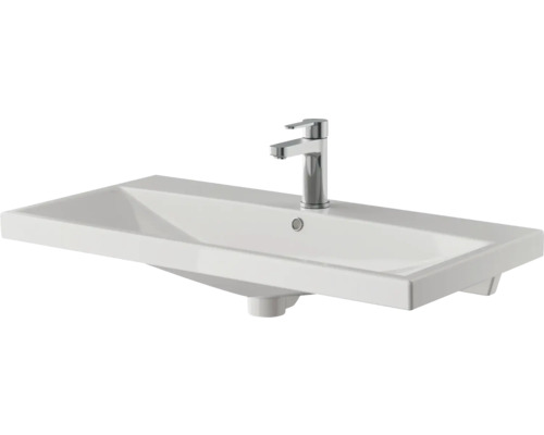 Lavabo avec robinetterie