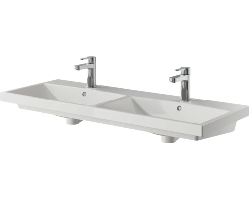 Double vasque avec deux robinets pour la salle de bain