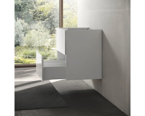 Meuble sous-lavabo avec tiroir dans la salle de bain