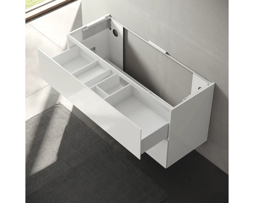 Waschtischunterschrank mit offener Schublade und Fächern zur Badezimmeraufbewahrung