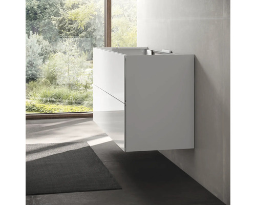 Hängender Waschtischunterschrank im Badezimmer.