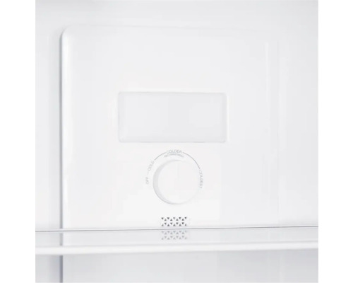 Innenraum eines Kühlschranks mit Temperaturregler