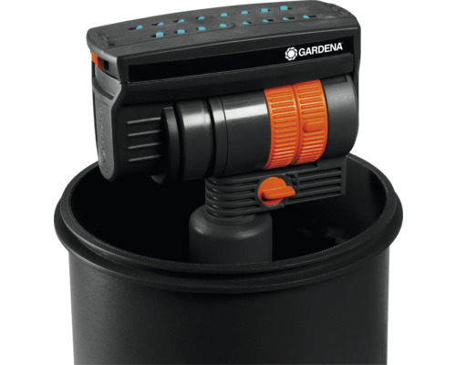 Arroseur de surface multiple Gardena dans un boîtier noir pour l''arrosage du jardin