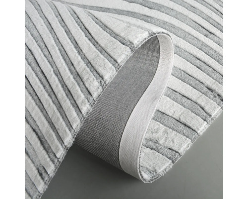 Teppich mit Streifenmuster