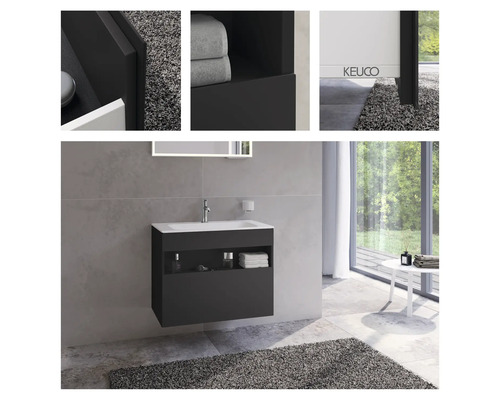 Salle de bains avec meuble sous-lavabo, lavabo, miroir et accessoires