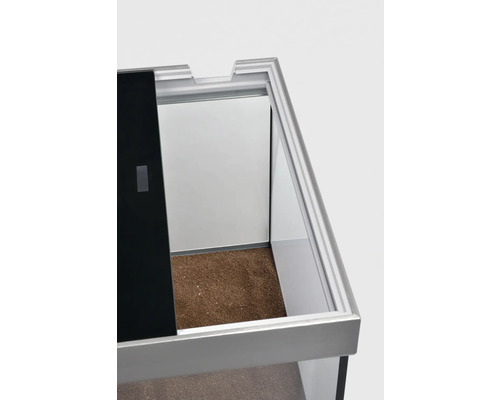 Detailansicht eines Terrariums mit Schiebetür