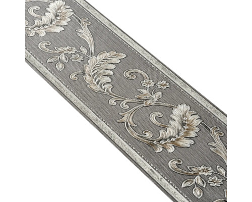 Tapetenbordüre mit floralem Muster