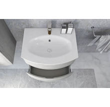 Meuble-lavabo avec tiroir ouvert dans la salle de bain