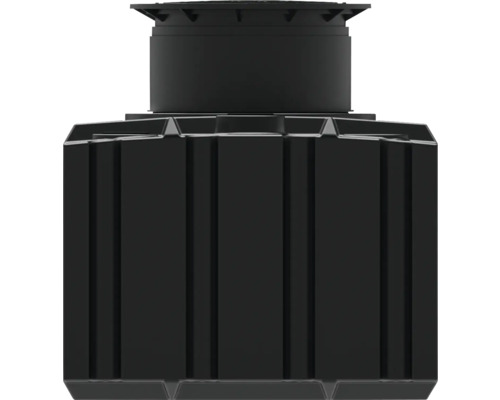 Réservoir d''eau de pluie pour l''irrigation du jardin