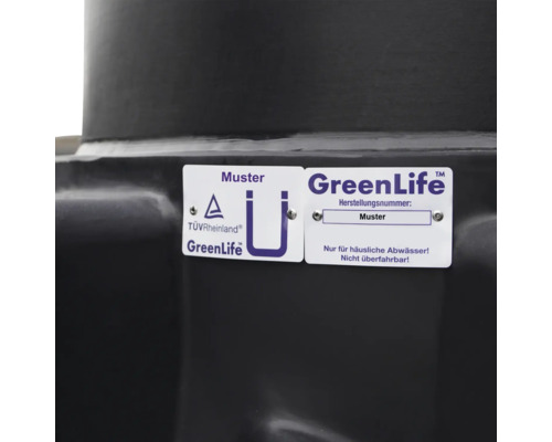 GreenLife Label auf Regentonne mit TÜV Rheinland Siegel