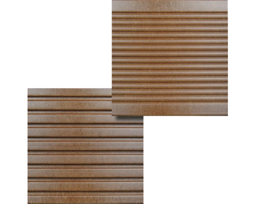Terrassendielen aus Holzverbundstoff mit gerillter Oberfläche