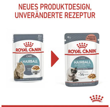 Royal Canin Logo. Zwei Katzenfutterverpackungen für Haarballenkontrolle, mit rotem Pfeil dazwischen.