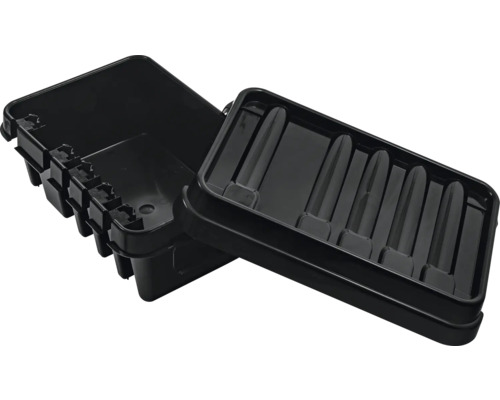 Boîte à outils ouverte en plastique avec compartiments