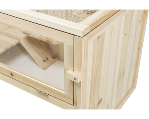 Vue détaillée d''une cage pour hamster en bois avec couvercle grillagé et porte avec fenêtre