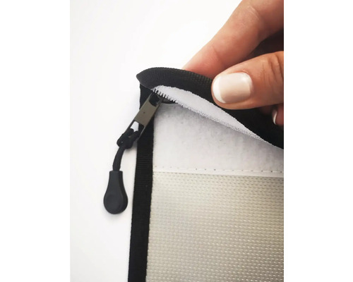 Gros plan d''un produit textile avec fermeture éclair