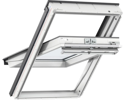 Geöffnetes Dachfenster zur Belüftung und Beleuchtung von Innenräumen