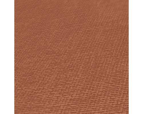 Nahaufnahme einer Vinyltapete mit grober Struktur.