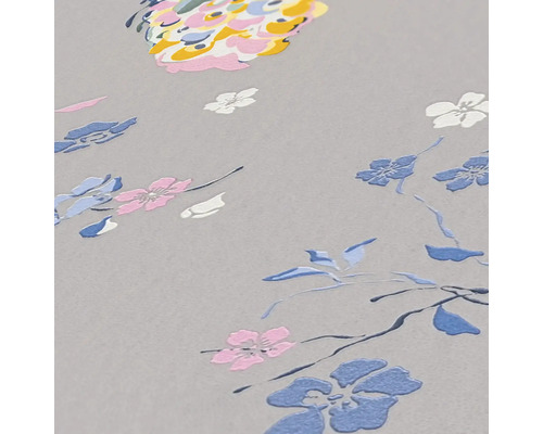 Gros plan d''un papier peint avec un motif floral