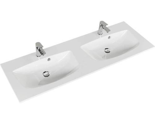 Doppelwaschtisch mit zwei Armaturen für das Badezimmer
