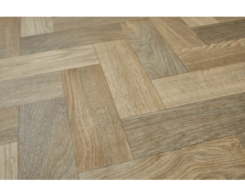 Bodenbelag im Fischgrätmuster