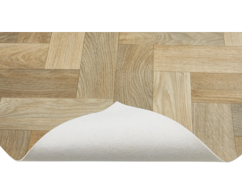 Vinylbodenbelag in Holzoptik mit abgerundeter Ecke zur Ansicht der Rückseite
