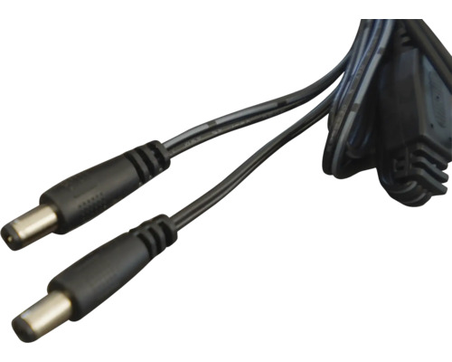 Double prise pour appareils électroniques